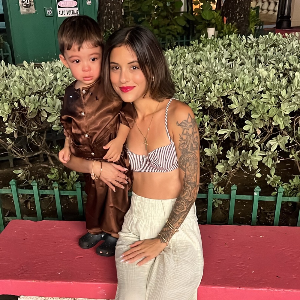 Meet your Posher, Ariadna